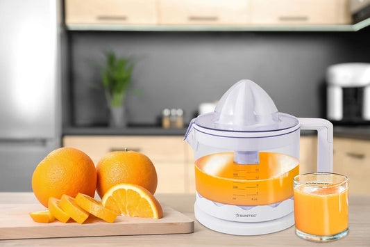 SUNTEC Zitruspresse ZIP-8427 comfort – Elektrisch mit Sieb & abnehmbarem Saft Behälter – Kleine Kunststoff Saftpresse für Orangen + Zitronen + Limetten – Elektrische Presse BPA frei mit max 25 Watt